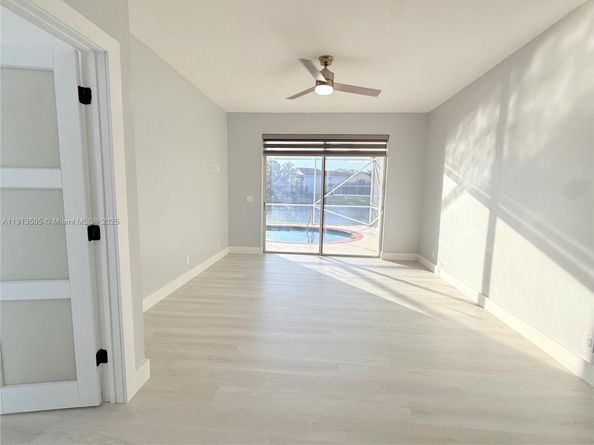 1140 NW 184th Pl, Pembroke Pines FL 33029