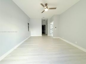 1140 NW 184th Pl, Pembroke Pines FL 33029