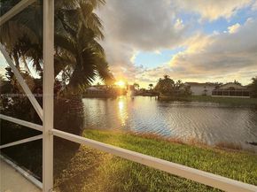 1140 NW 184th Pl, Pembroke Pines FL 33029