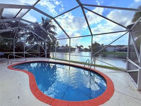 1140 NW 184th Pl, Pembroke Pines FL 33029