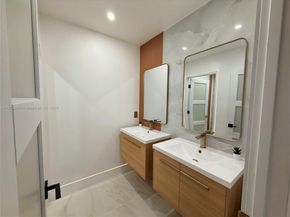 1140 NW 184th Pl, Pembroke Pines FL 33029