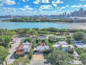 910 N Venetian Dr, Miami Beach FL 33139