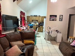 1801 Gardenia Rd, Fort Lauderdale FL 33317