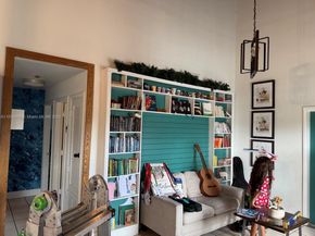 1801 Gardenia Rd, Fort Lauderdale FL 33317