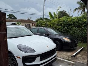 1801 Gardenia Rd, Fort Lauderdale FL 33317