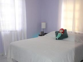 4940 SW 114th Ave, Miami FL 33165