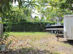 4940 SW 114th Ave, Miami FL 33165