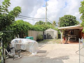 4940 SW 114th Ave, Miami FL 33165