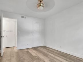 Undisclosed Address #A11998114, Fort Lauderdale FL 33305