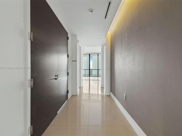 3250 NE 188th St LPH07, Aventura FL 33180