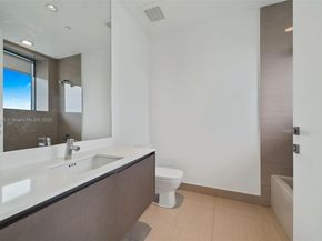 3250 NE 188th St LPH07, Aventura FL 33180