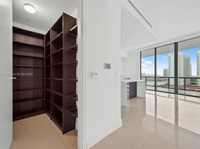 3250 NE 188th St LPH07, Aventura FL 33180