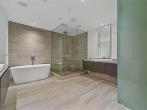 3250 NE 188th St LPH07, Aventura FL 33180