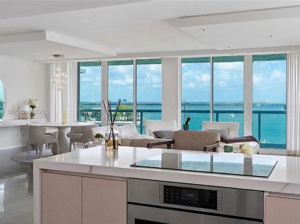 10 Venetian Way 804, Miami Beach FL 33139