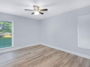 7302 NW 65th St, Tamarac FL 33321