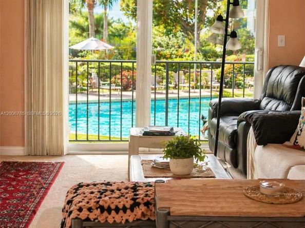 400 N Riverside Dr 203, Pompano Beach FL 33062