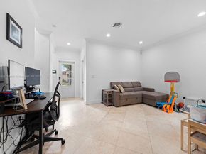 1602 SE 20th Rd, Homestead FL 33035
