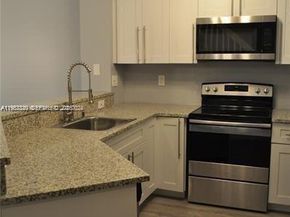 8306 Santa Monica Ave, Tamarac FL 33321