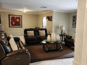 4361 NW 35th Ave, Lauderdale Lakes FL 33309