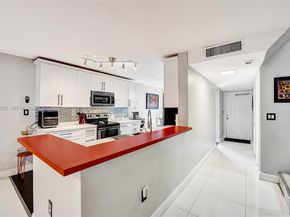 3301 Raleigh St 4E, Hollywood FL 33021