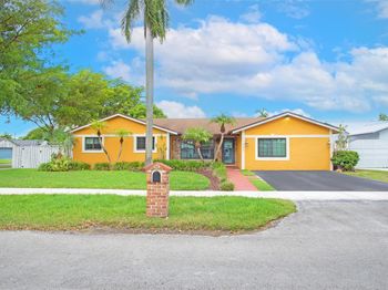 11040 SW 140th Ave