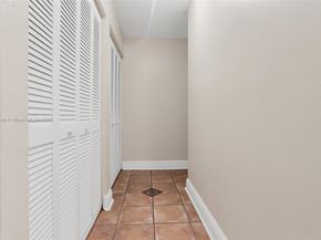 11040 SW 140th Ave, Miami FL 33186