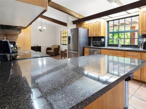 11040 SW 140th Ave, Miami FL 33186