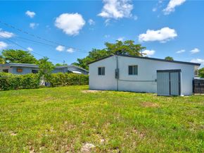 3331 NW 8th Pl, Lauderhill FL 33311