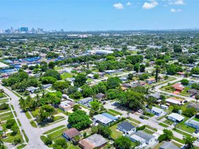 3331 NW 8th Pl, Lauderhill FL 33311