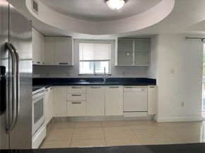 1658 Hayes St 16585, Hollywood FL 33020