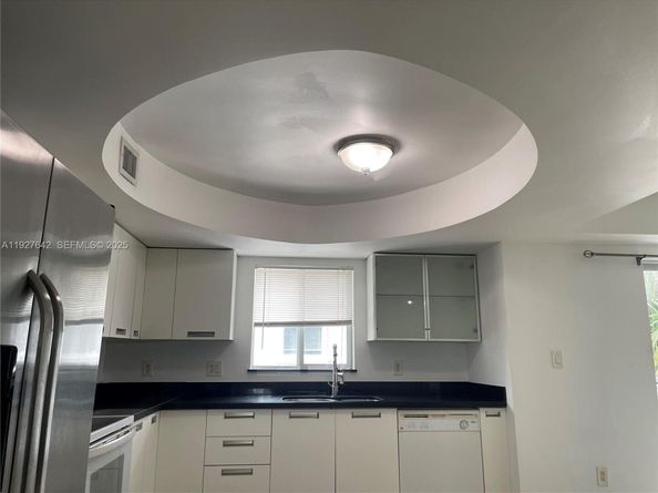 1658 Hayes St 16585, Hollywood FL 33020