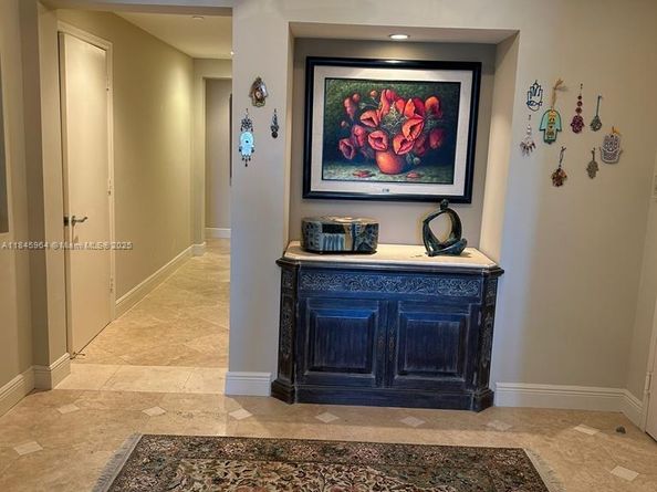 21050 Point Pl 1403, Aventura FL 33180