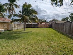 1650 Jackson St, Hollywood FL 33020