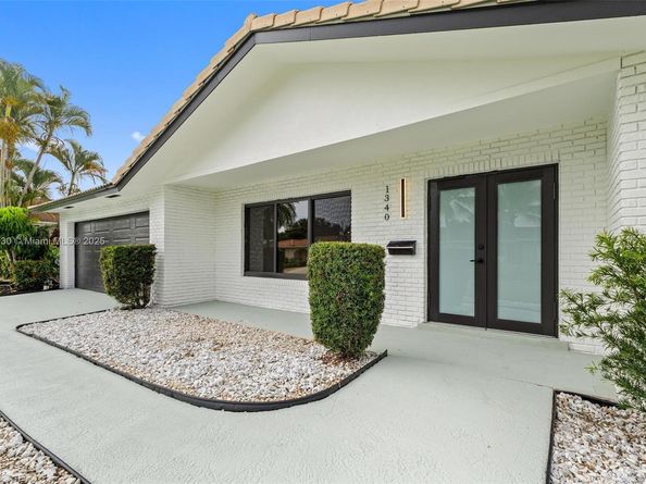 1340 SW 27th Pl, Boynton Beach FL 33426