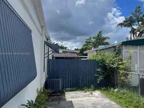 13110 SW 10th ST, Miami FL 33184