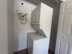 223 Calabria Ave 10, Coral Gables FL 33134