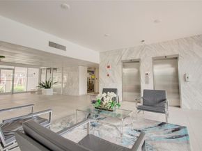 401 Golden Isles Dr 702, Hallandale Beach FL 33009