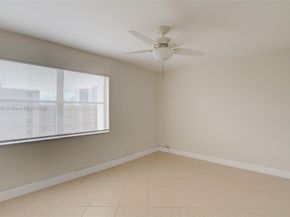 401 Golden Isles Dr 702, Hallandale Beach FL 33009