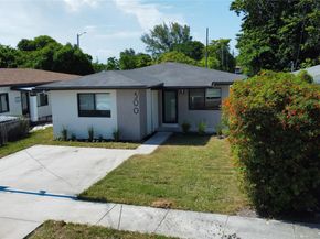 500 NW 7th Ct, Hallandale Beach FL 33009