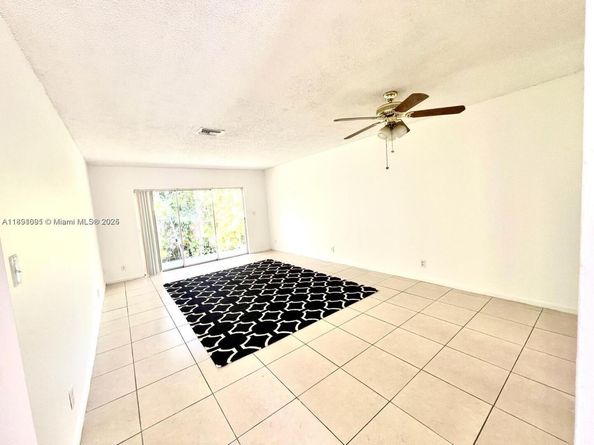 3100 Coral Springs Dr 2H, Coral Springs FL 33065