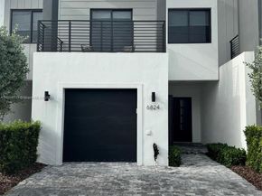 6824 SW 80th St, Miami FL 33143