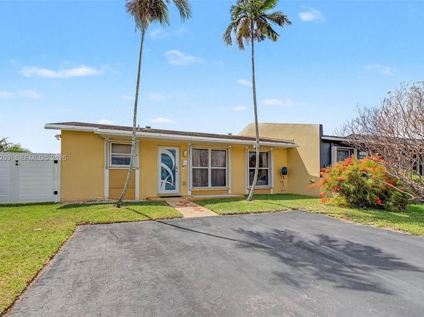 11416 SW 148th Ter, Miami FL 33176