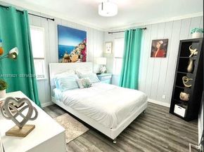 1218 N 24th Ave, Hollywood FL 33020