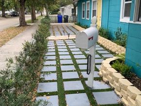 1218 N 24th Ave, Hollywood FL 33020