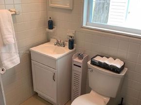 1218 N 24th Ave, Hollywood FL 33020