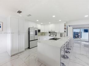 1101 NW 86th Ter, Pembroke Pines FL 33024