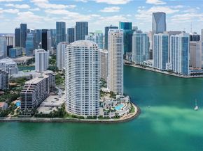 848 Brickell Key Dr 2502, Miami FL 33131