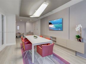 848 Brickell Key Dr 2502, Miami FL 33131