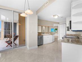 848 Brickell Key Dr 2502, Miami FL 33131