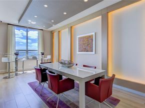 848 Brickell Key Dr 2502, Miami FL 33131